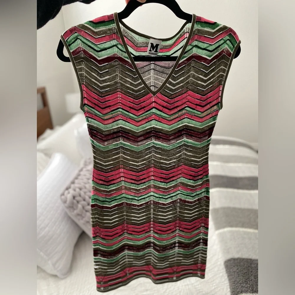 MISSONI! Gorgeous dress!! Perfect to wear this spring and summer - Picture 4 of 4
